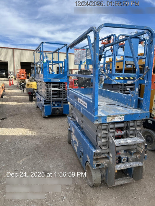 2019 Genie GS-1930 Fixed rails with chain Entry