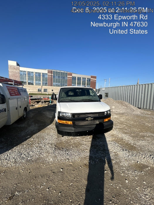 2023 CHEVROLET Express Van - Rental