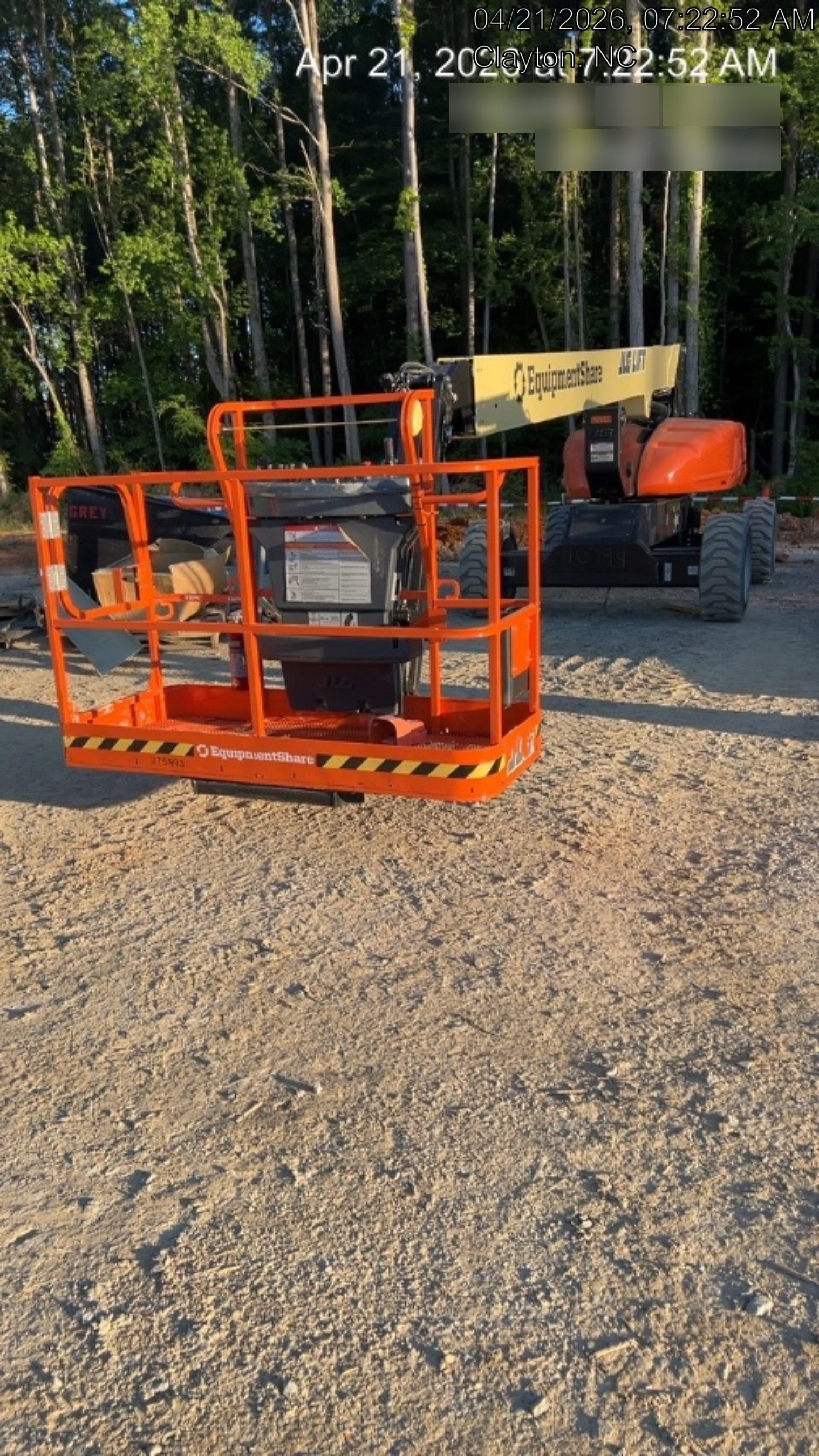 2023 JLG EC600SJ