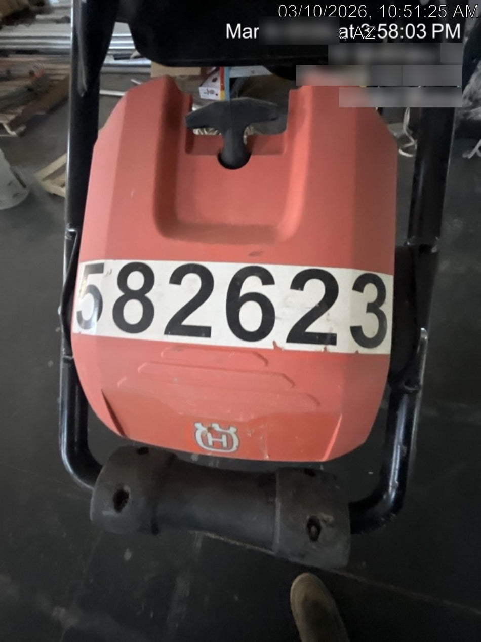 2025 HUSQVARNA LT6005
