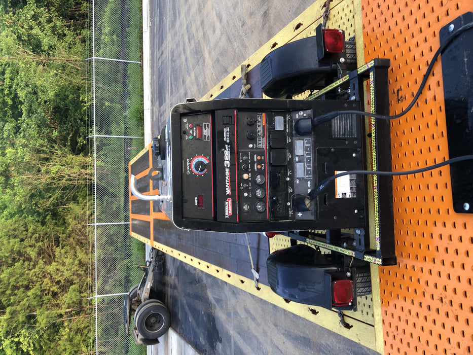 Lincoln Electric Vantage 322 Lincoln Vantage 322 Welder w/Trailer