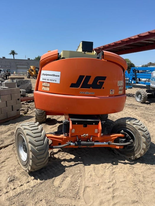 2020 JLG 450AJ