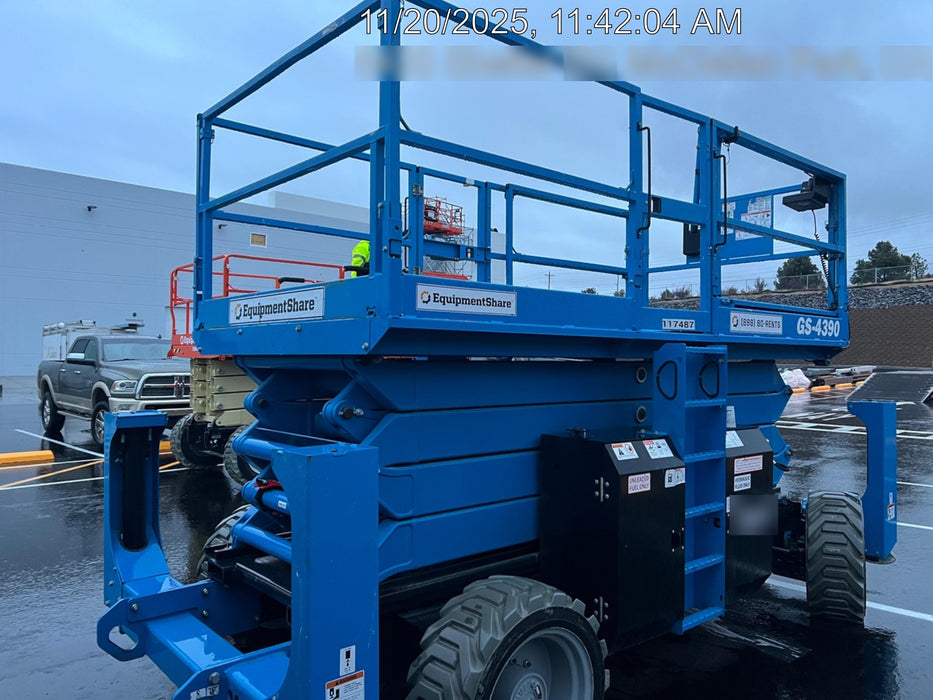 2020 GENIE GS-4390 RT