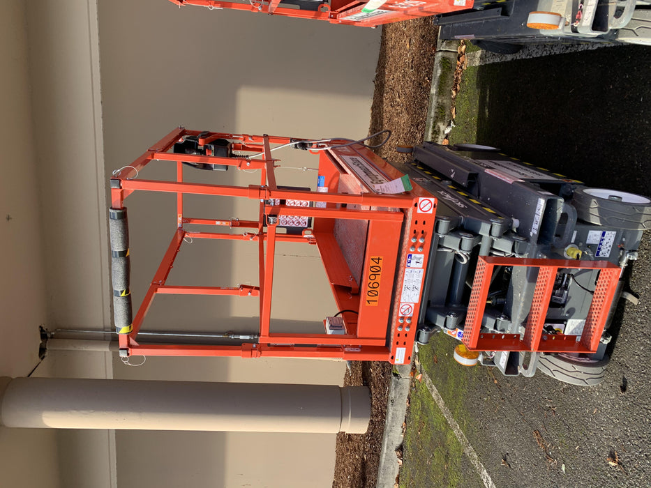 2020 Skyjack SJIII-3219 Solid NM Tires, Half height spring hinged entry gate, Dual Beacons, 800W Inverter