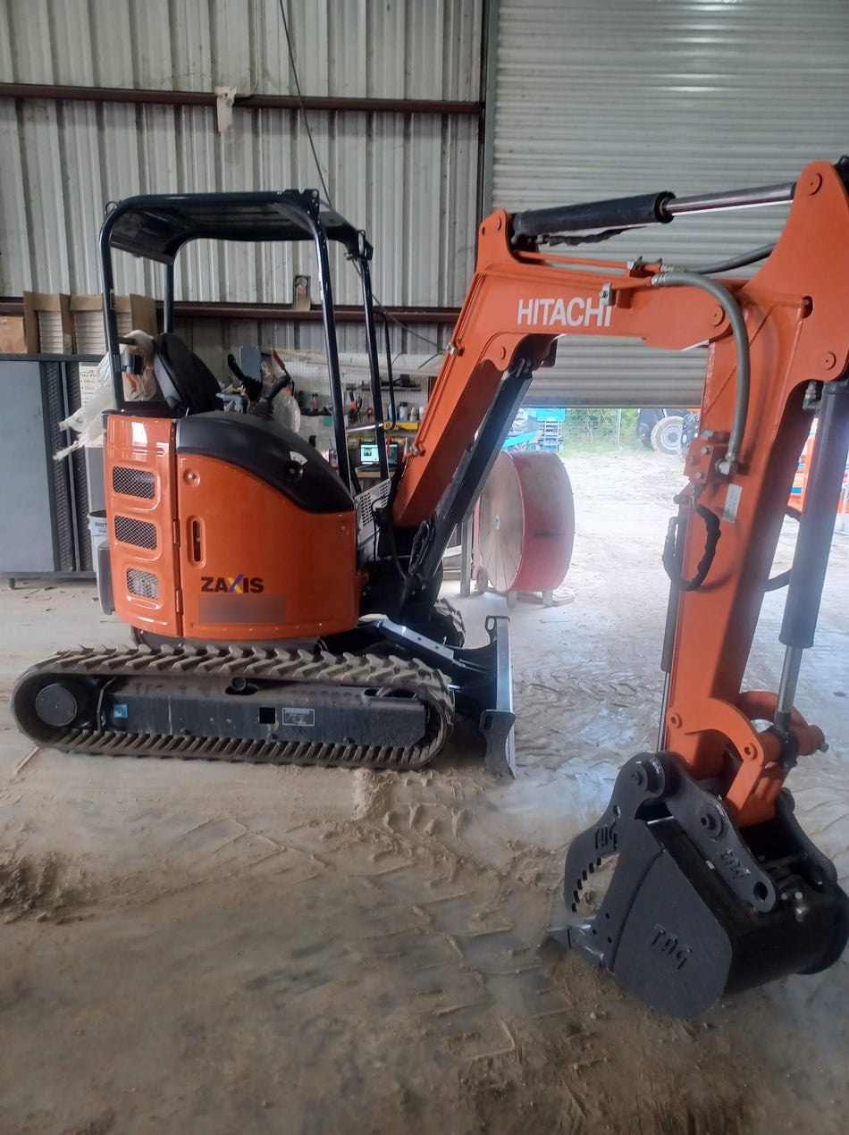 2022 HITACHI ZX26U-5N