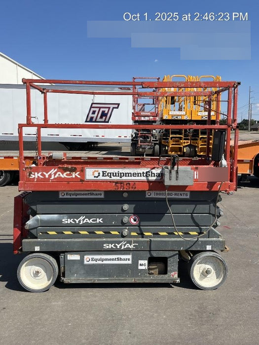 2017 Skyjack SJIII-3226 Skyjack SJ3226, Trojan Battery Set, Extended Warranty 5yr/5k hr