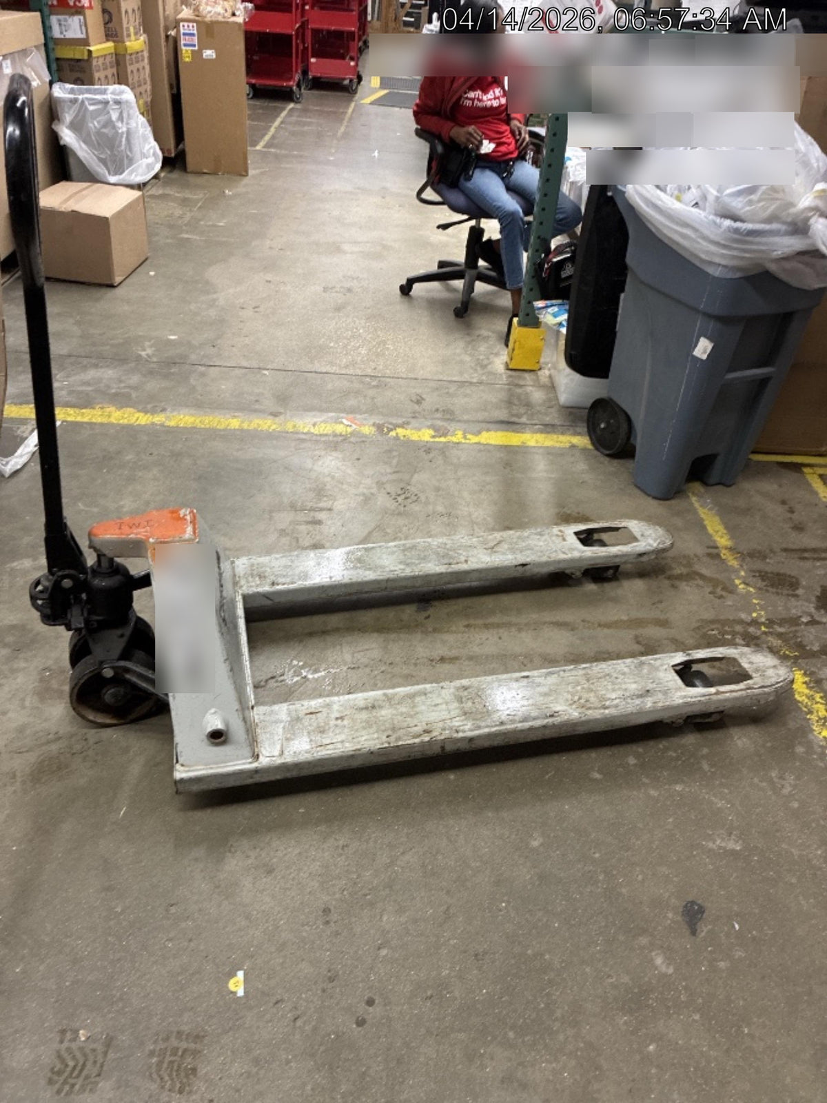 2023 STRONGWAY 4400 lb Pallet Jack