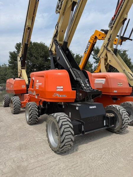 2023 JLG 660SJ