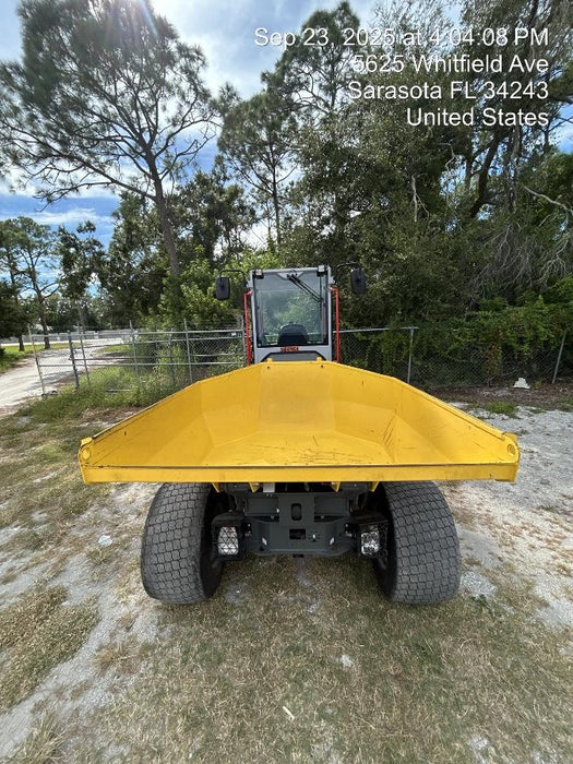 2025 WACKER NEUSON DW311 Cab Turf Tires