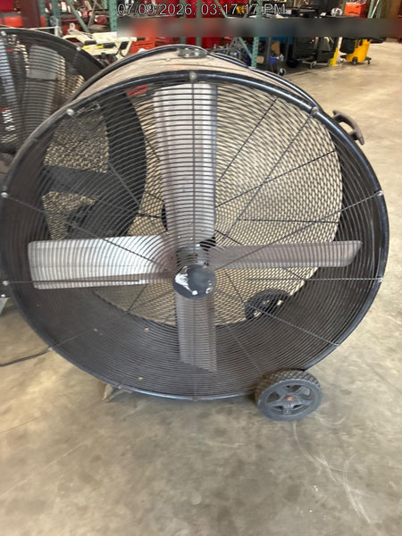 2022 COMMERCIAL ELECTRIC 42" BD Barrel Fan