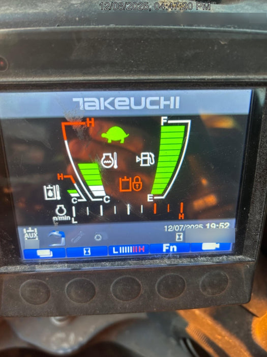 2022 TAKEUCHI TL8R2-CR