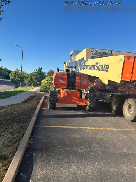 2022 JLG 860SJ