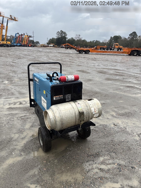 2019 Miller Electric BOBCAT 250 951600 PKG-250 amp Propane Welder, Standard w/Running Gear, Bracket, Hose"250 amp Propane Welder, Standard w/Running Gear, Bracket, Hose