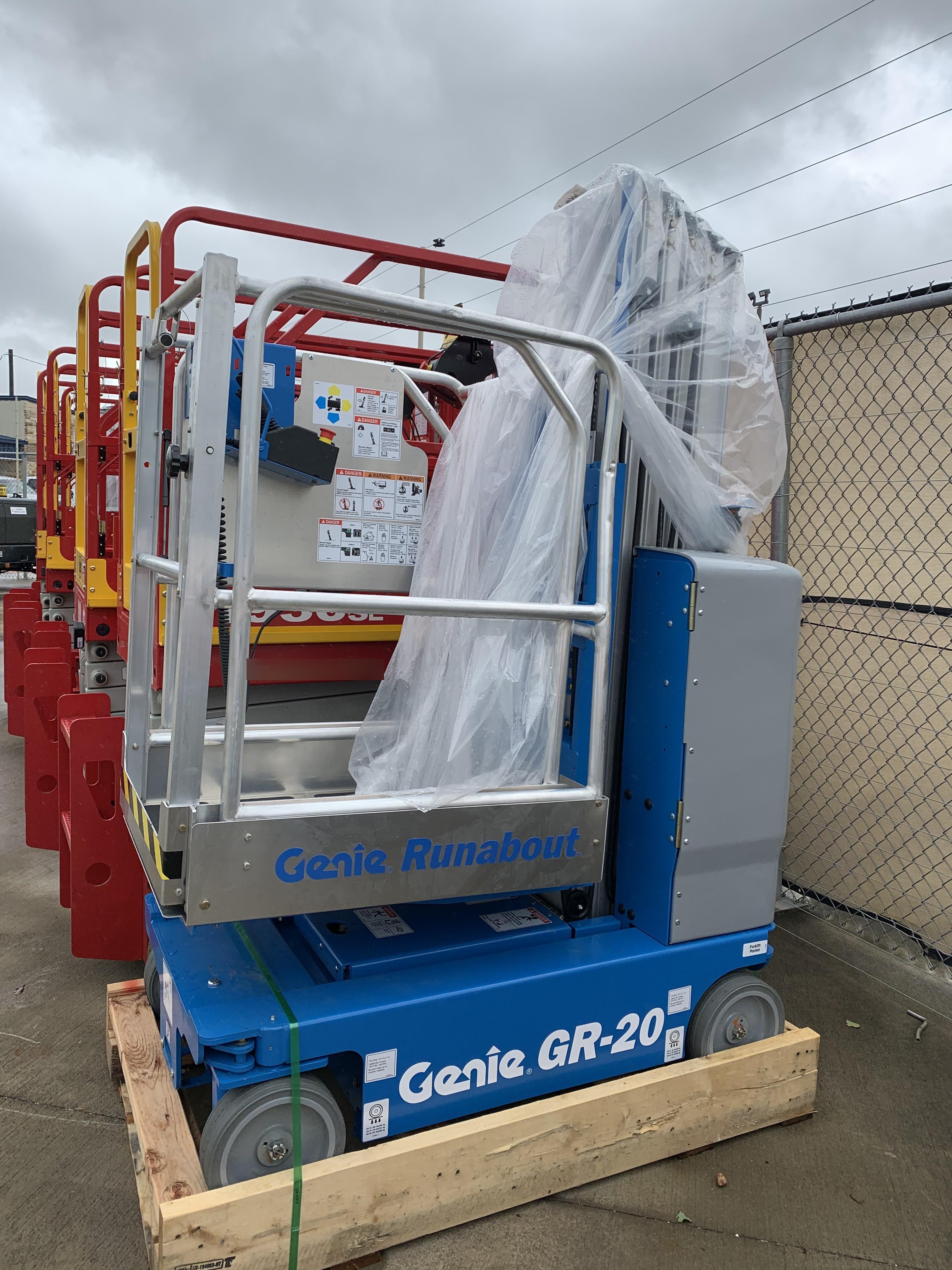 2021 GENIE GR-20