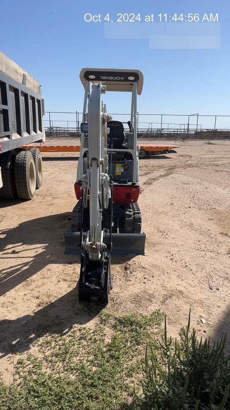 2023 TAKEUCHI TB20e