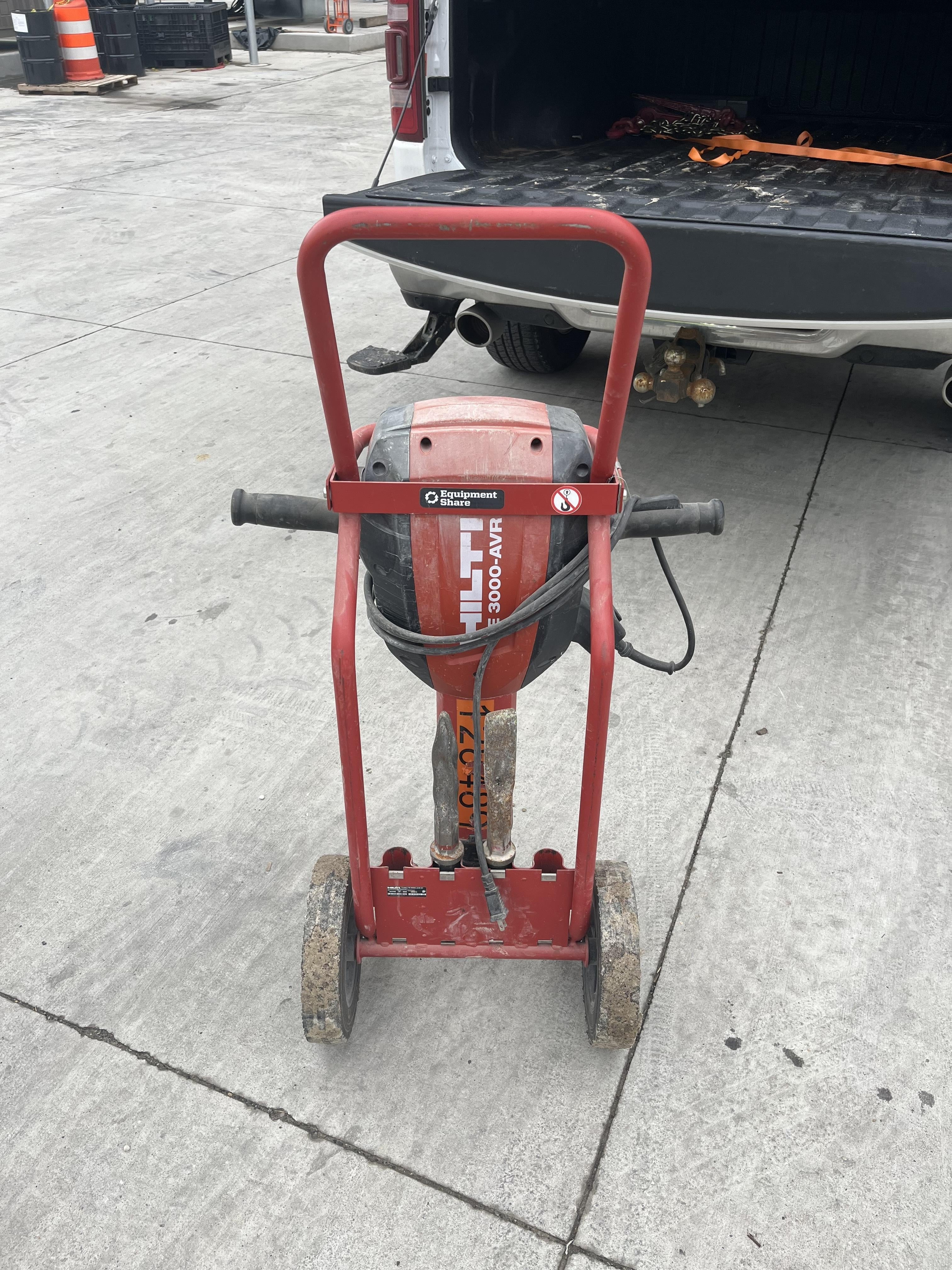 2021 HILTI TE 3000-AVR