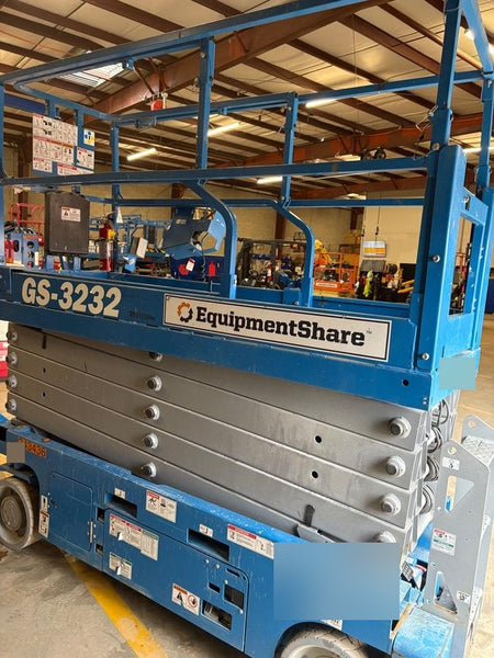 2022 GENIE GS-3232
