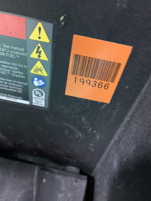 2021 MILWAUKEE MXF041-1XC