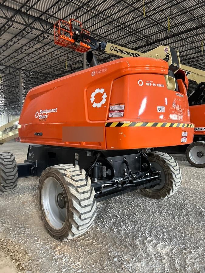 2024 JLG 660SJ