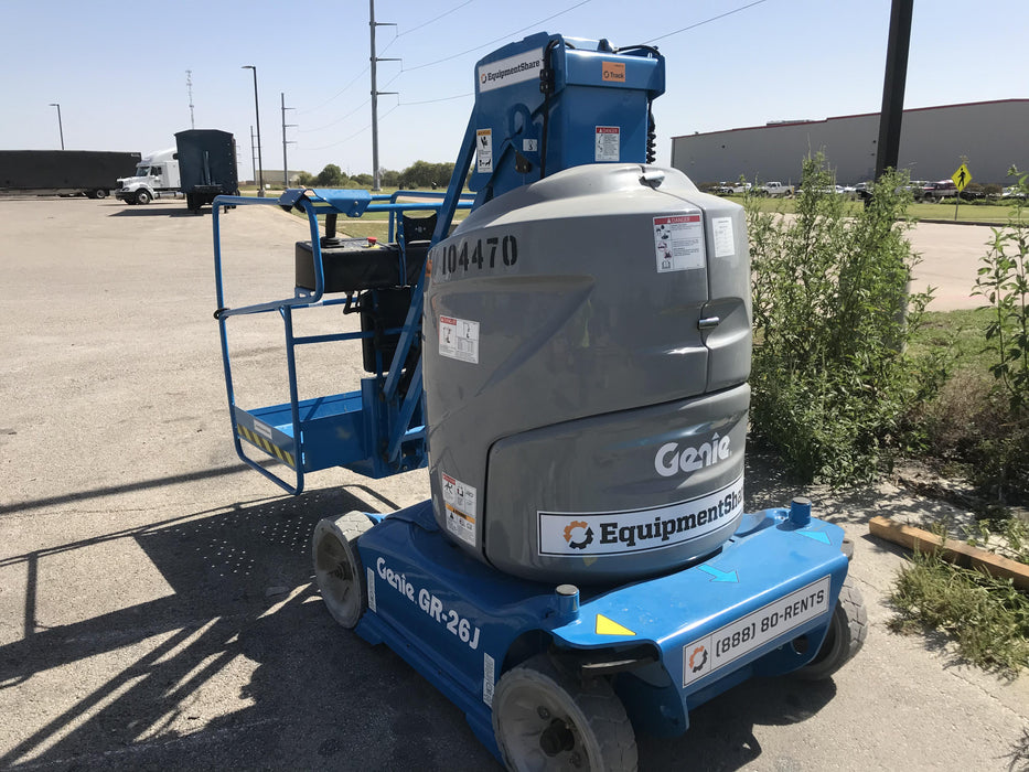 2020 GENIE GR-26J
