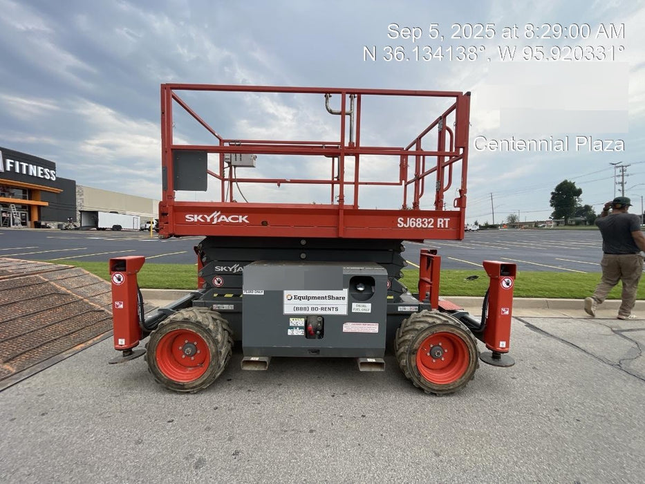 2019 SKYJACK SJ6832 RT