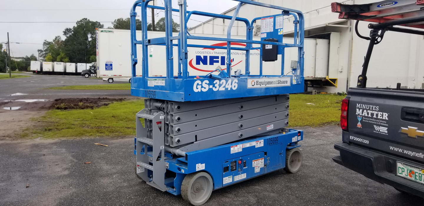 2020 Genie GS-3246 Standard, Folding full height swing gate