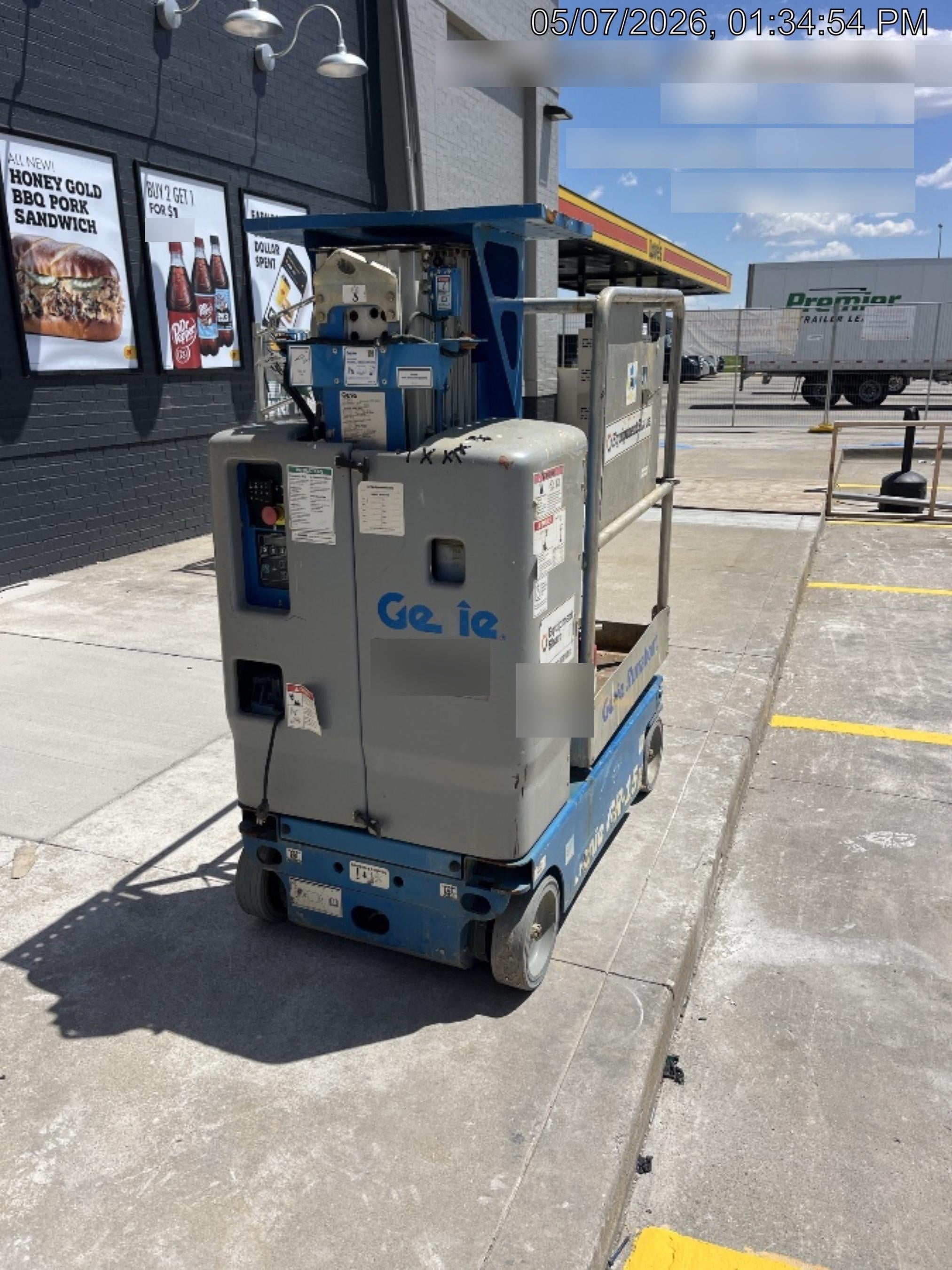 2018 GENIE GR-15
