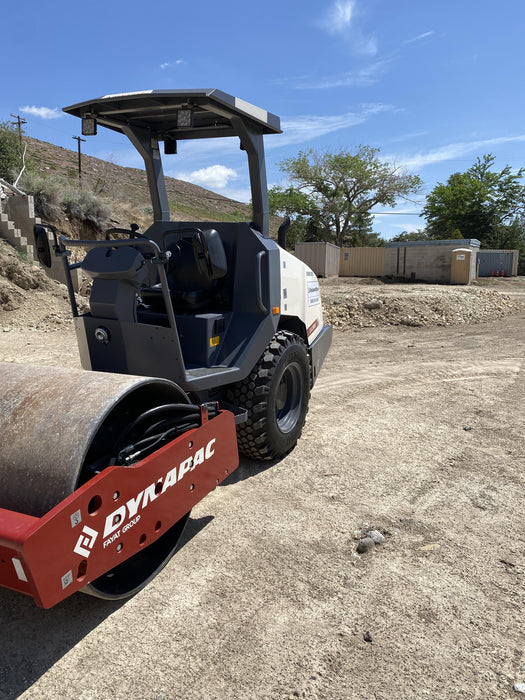 2023 DYNAPAC CA1300D