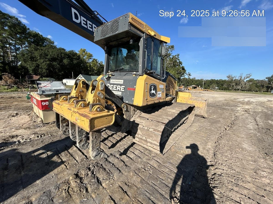 2020 JOHN DEERE 700L