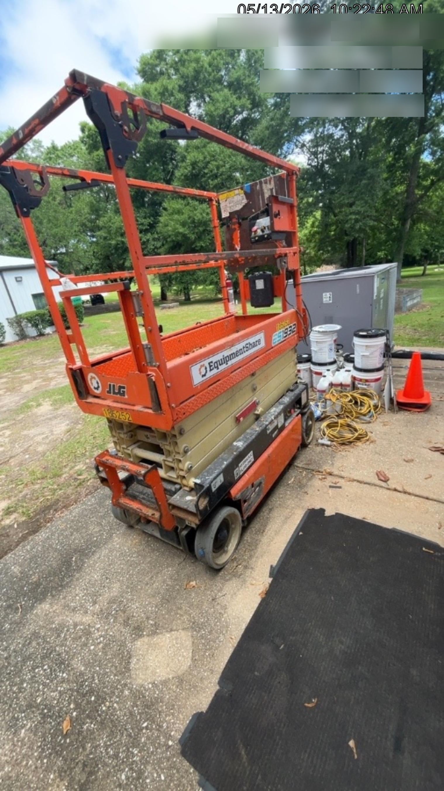 2021 JLG ES1932