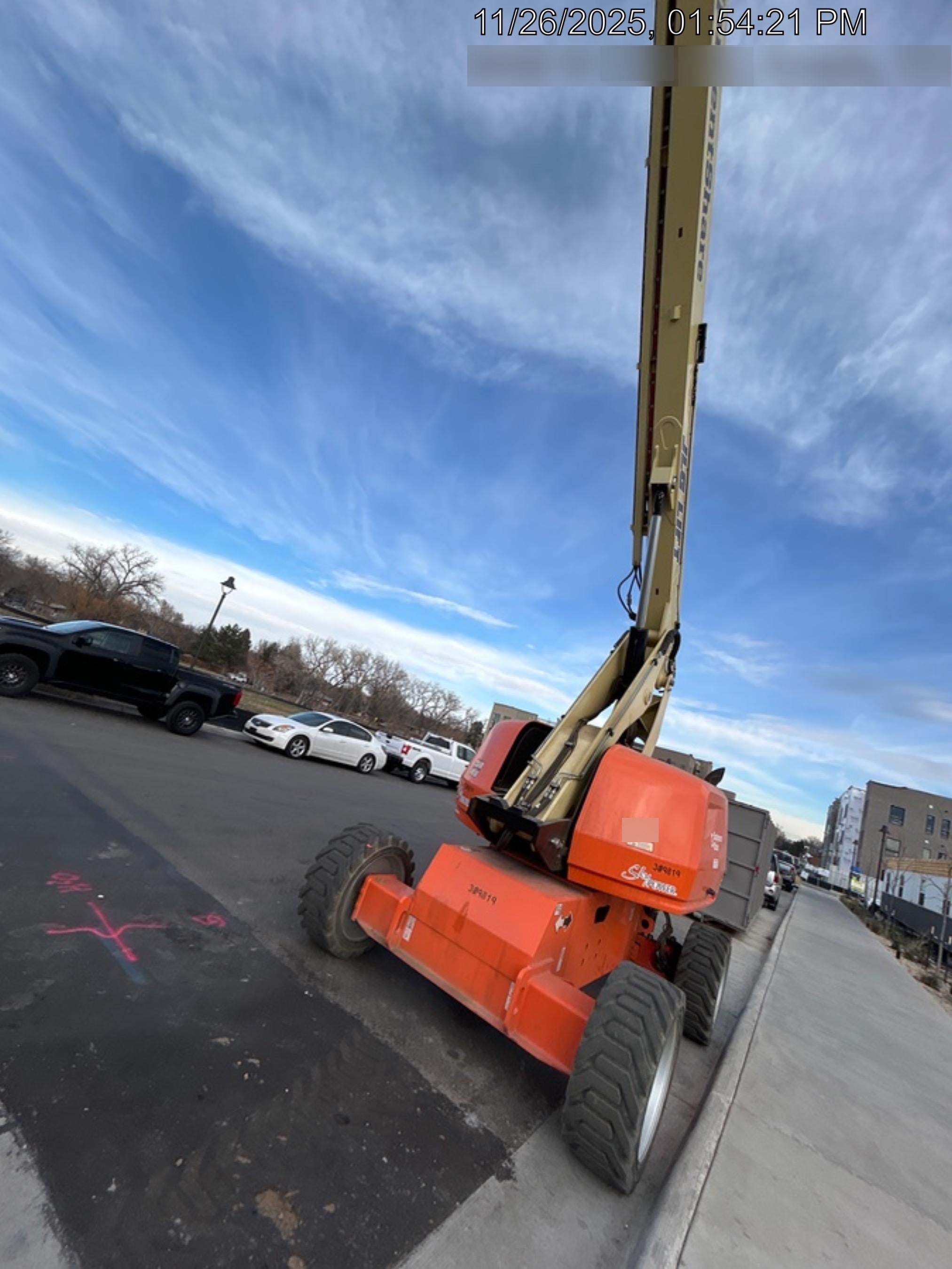 2023 JLG 660SJ