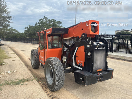 2024 SKYTRAK 8042