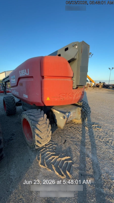 2018 Skyjack SJ85 AJ Skyjack SJ85 AJ, FF Tires, WRDY Generator, Beacon