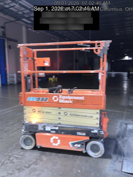 2022 JLG ES1932
