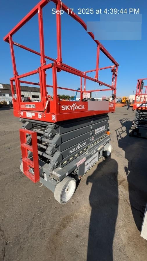 2022 SKYJACK SJ4740