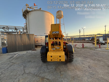 2019 JCB 510-56 Enclosed Cab, 74 HP, Solid Tires, Worklights, Beacon, Aux Hydraulics, Lifting Eye w/66" Carriage/60" Forks