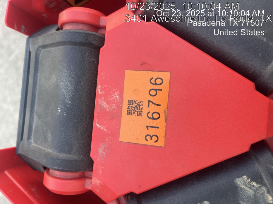 2023 MILWAUKEE 2136-20