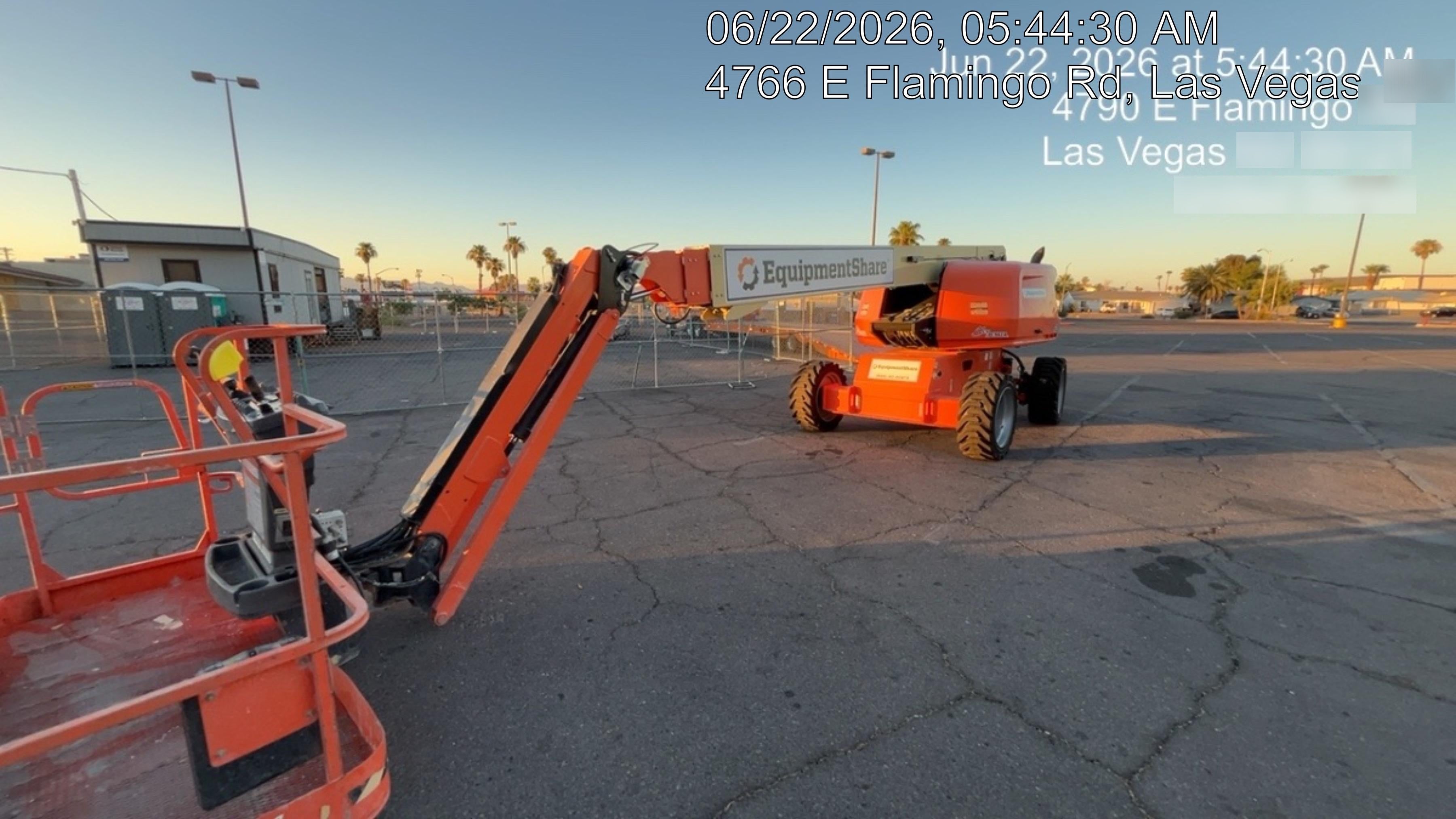 2021 JLG 660SJ