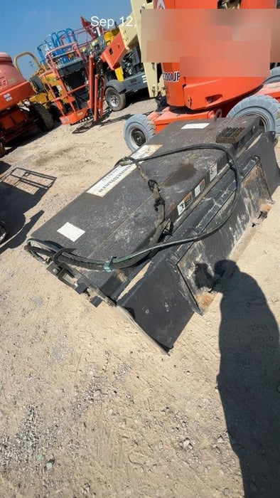 2019 PALADIN Sweepster SB72