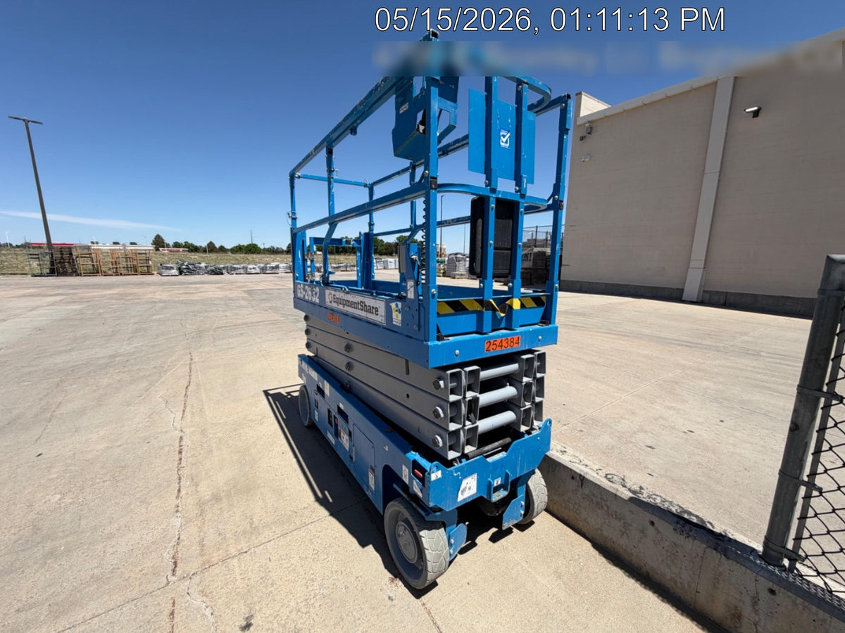 2022 GENIE GS-2632