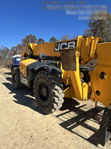 2023 JCB 510-56
