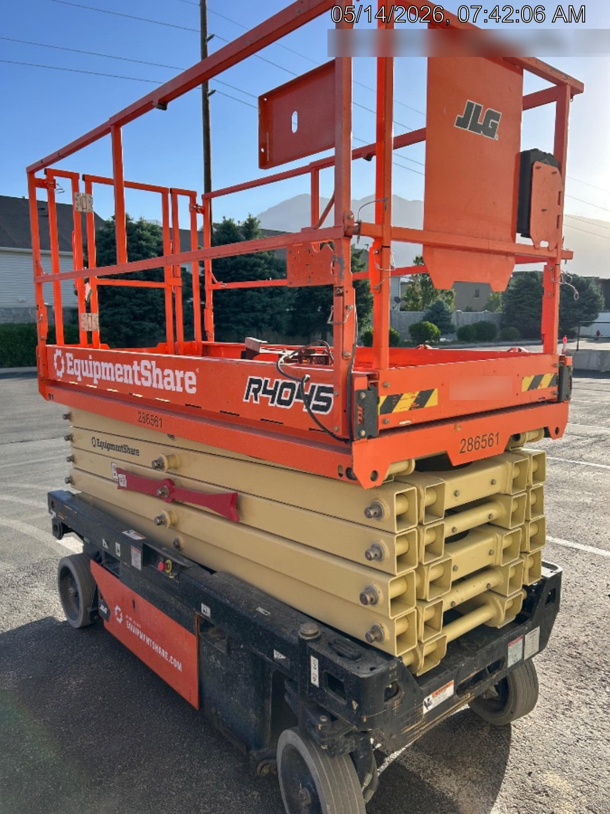2022 JLG R4045