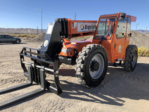 2020 Skytrak 8042 Cab/Heat/Air, Solid Tires, Work Lights, Beacon, Aux Hydraulics, Back up Alarm, Lifting Eye, ES Decals