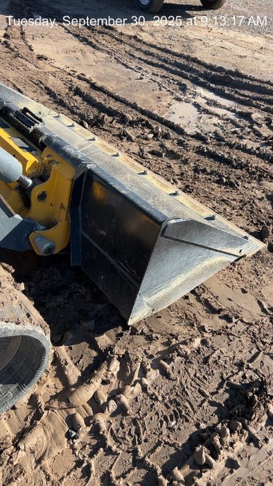 2025 JOHN DEERE 84" Bucket - John Deere