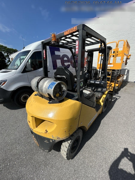 2022 KOMATSU FG25T-16