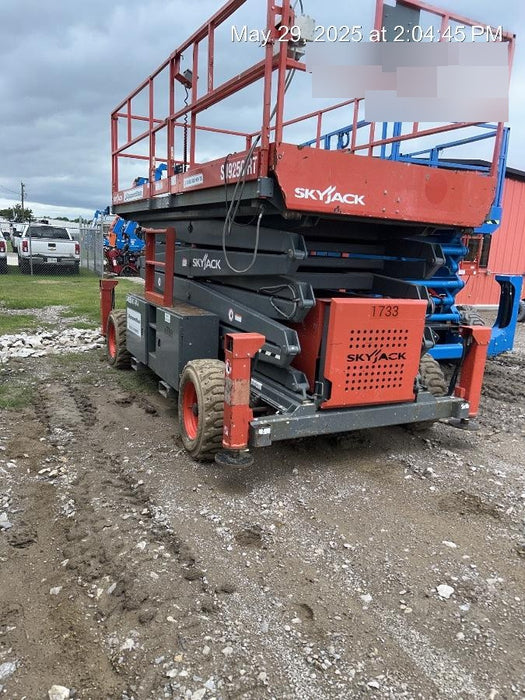 2016 SKYJACK SJ9250 RT