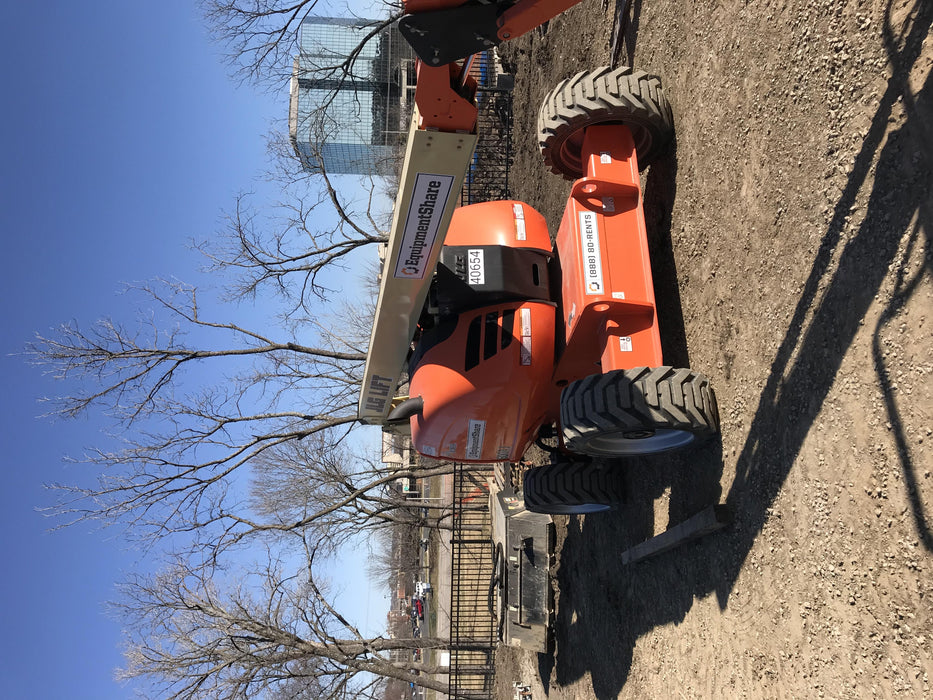 2019 JLG 600AJ