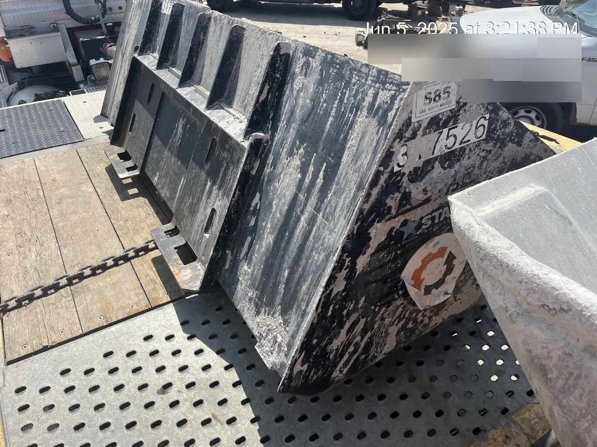 2023 STAR INDUSTRIES 125 - Placement Concrete Bucket