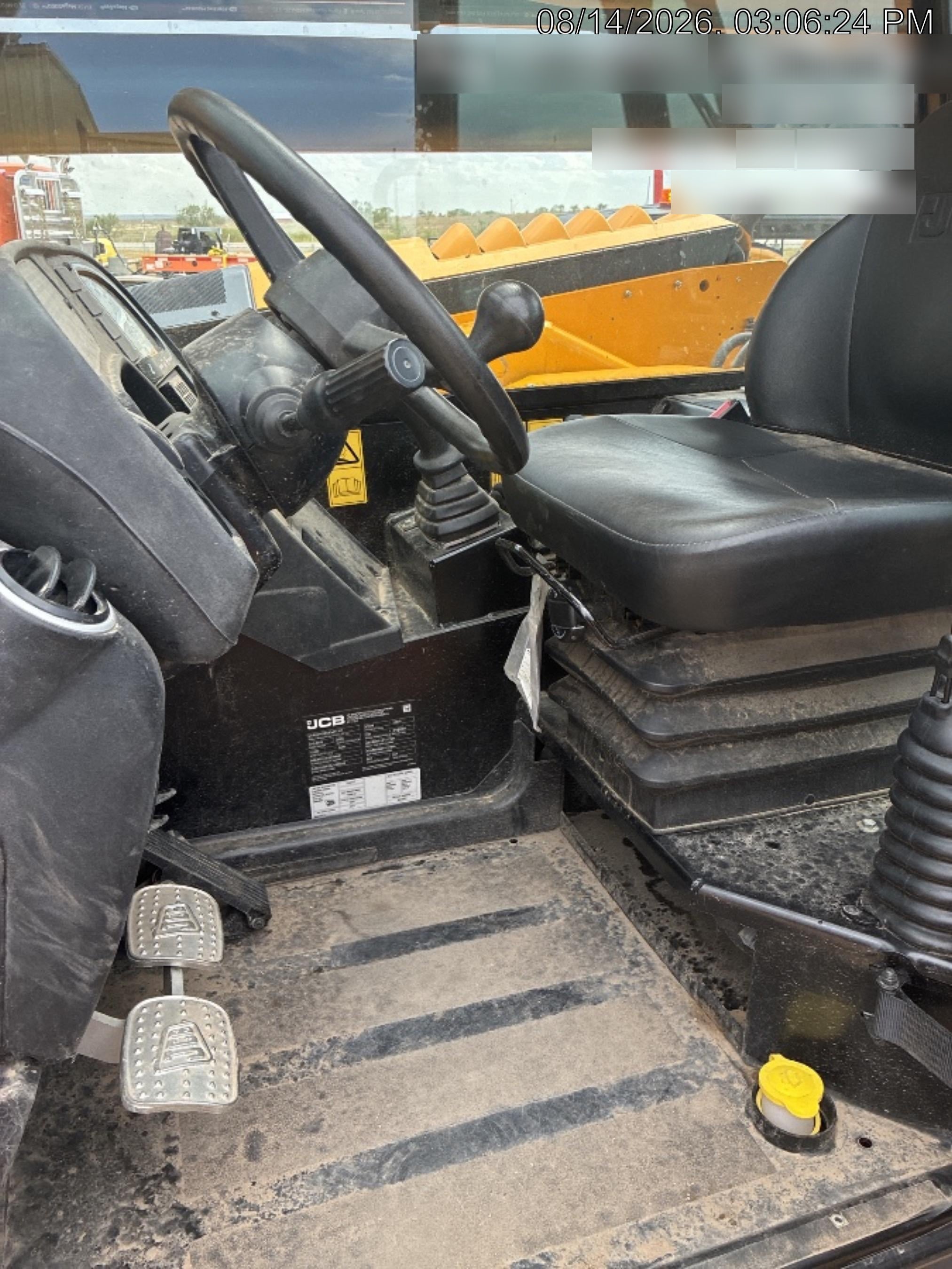2025 JCB 512-56