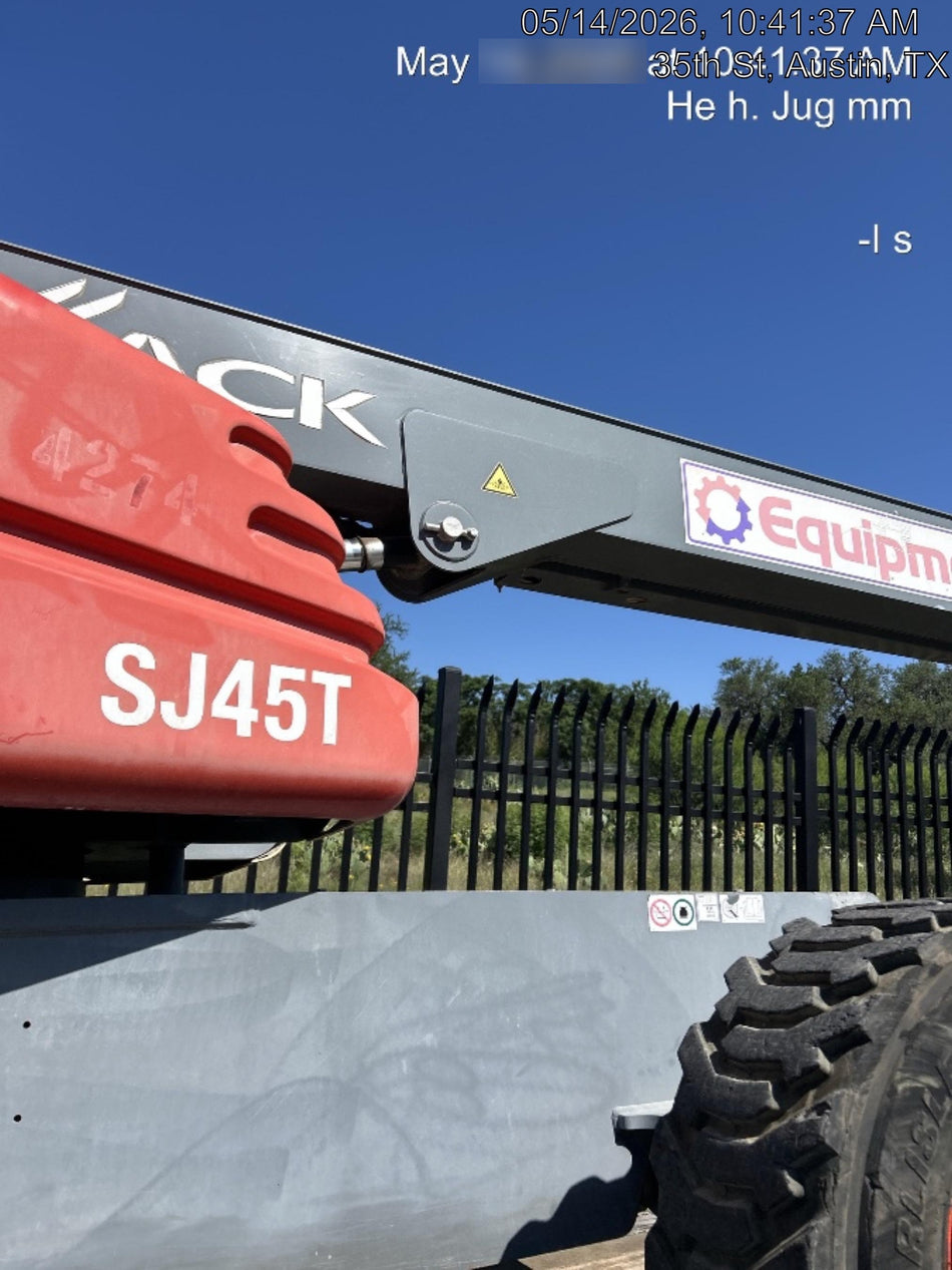 2017 SKYJACK SJ45T+